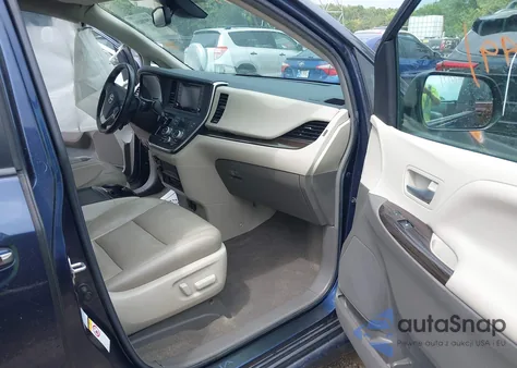 2019 Toyota Sienna Xle/Xle Premium/Limited/Limited Premium z USA, uszkodzony, nr VIN 5TDDZ3DC0KS217125